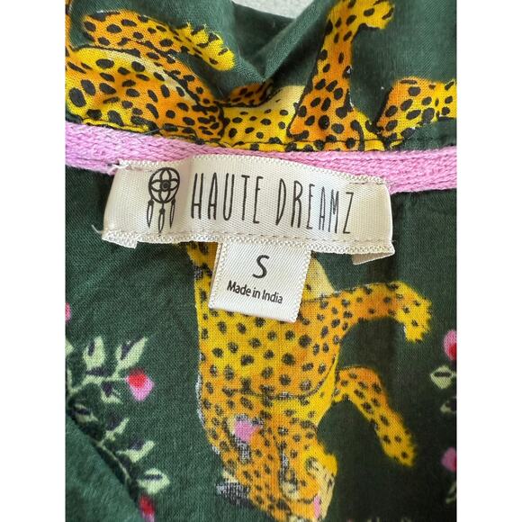 HAUTE DREAMZ‎ Women’s Short Pajama Set Green Cheetah Fun Jungle Print Small - Picture 3 of 13